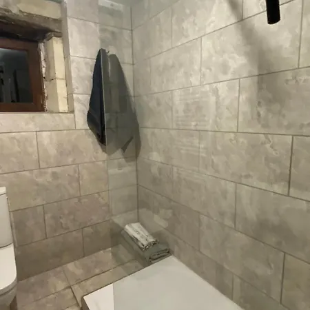 Tatil Evi La Petite Grande Maison Pres De Chauvigny Fleix