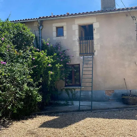 La Petite Grande Maison Pres De Chauvigny